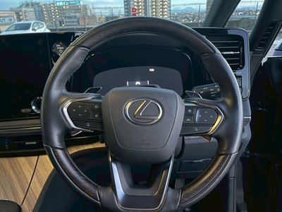 2024 Lexus LM — миниатюра 40