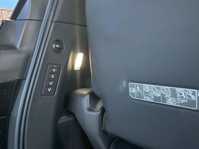2024 Lexus LM — миниатюра 49