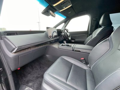 2024 Lexus LM — миниатюра 62