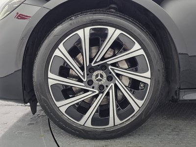 صورة 6 لـ 2024 Mercedes-BENZ E-CLASS