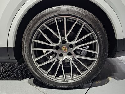 PORSCHE CAYENNE - 8