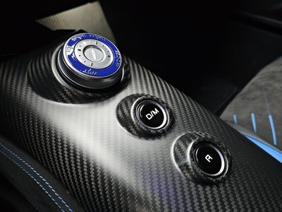 MASERATI MC20 - 9