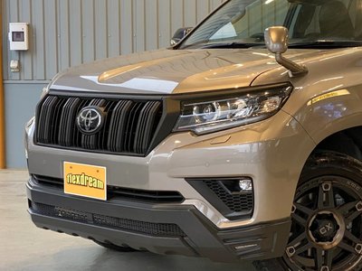 TOYOTA LAND CRUISER PRADO - 4