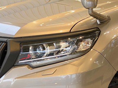 TOYOTA LAND CRUISER PRADO - 5