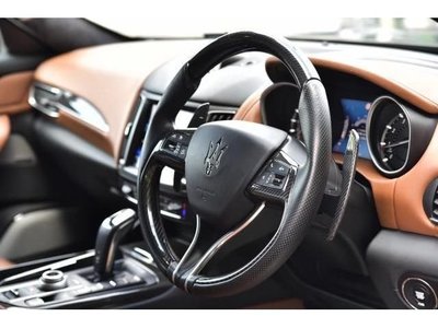 صورة 3 لـ 2020 Maserati LEVANTE