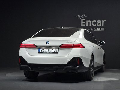 BMW 5 SERIES - 3
