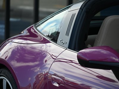 PORSCHE 911 TARGA - 10