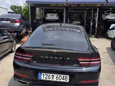 GENESIS G80 (RG3) - 2