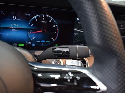 صورة 10 لـ 2021 Mercedes-BENZ E-CLASS