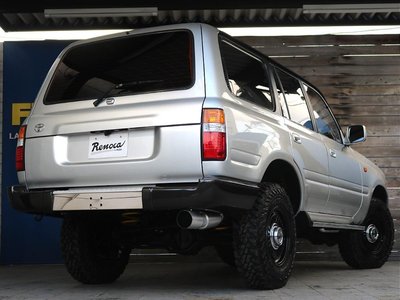 TOYOTA LAND CRUISER 80 - 8