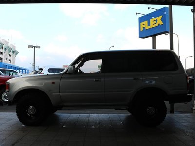 TOYOTA LAND CRUISER 80 - 6