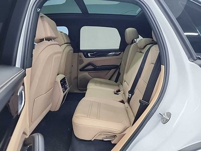 صورة مصغرة 12 لـ 2021 Porsche CAYENNE