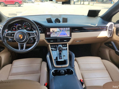 PORSCHE CAYENNE - 8