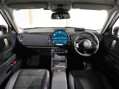 MINI MINI COUNTRYMAN - 4