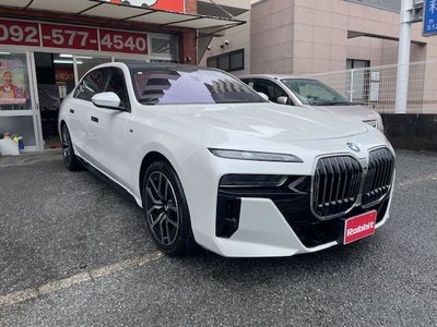 BMW 7 SERIES - 1