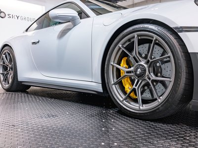 2026 Porsche 911 photo 8