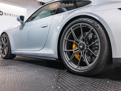 2026 Porsche 911 photo 9