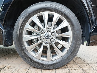 صورة مصغرة 74 لـ 2023 Toyota LAND CRUISER 300