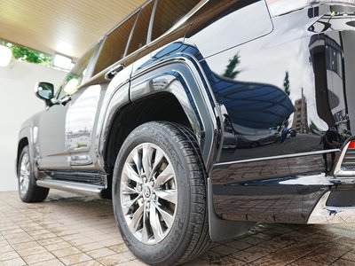 صورة مصغرة 70 لـ 2023 Toyota LAND CRUISER 300