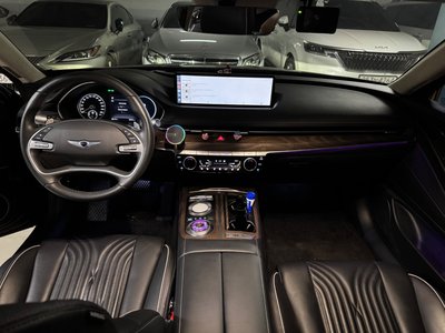 GENESIS G80 (RG3) - 10