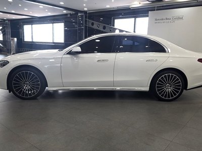 MERCEDES-BENZ E-CLASS - 8