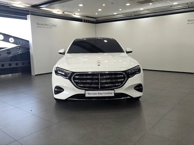 MERCEDES-BENZ E-CLASS - 7