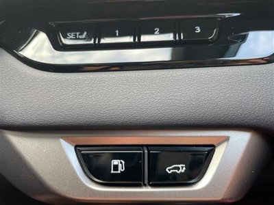 صورة مصغرة 40 لـ 2025 Lexus RX