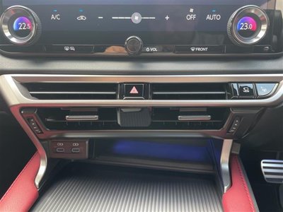 صورة مصغرة 39 لـ 2025 Lexus RX