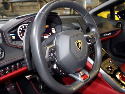 LAMBORGHINI HURACAN SPYDER - 2