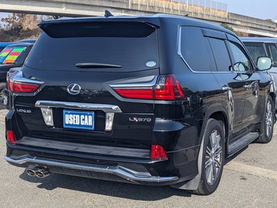 LEXUS LX - 4