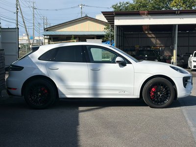 صورة 5 لـ 2020 Porsche MACAN
