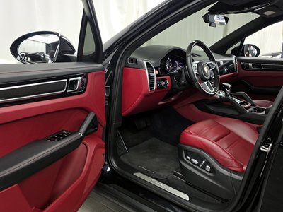 PORSCHE CAYENNE - 10