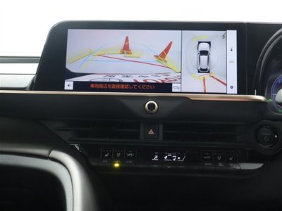 صورة 10 لـ 2025 Toyota CROWN SPORT