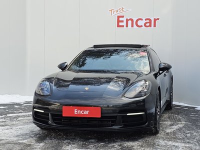 PORSCHE PANAMERA - 2