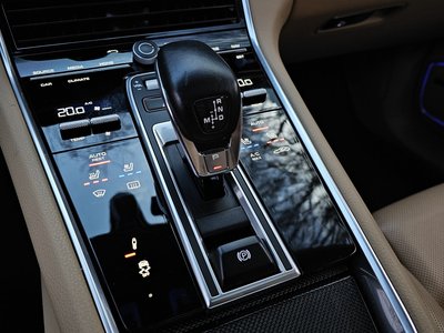 PORSCHE PANAMERA - 9