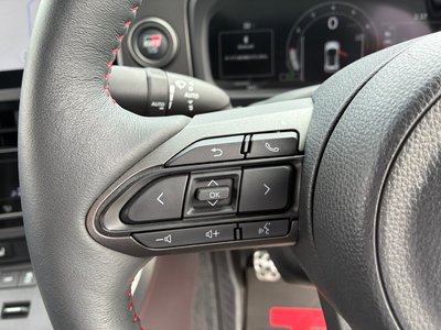 2025 Toyota GR YARIS — миниатюра 29