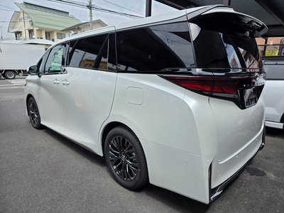 TOYOTA VELLFIRE - 10