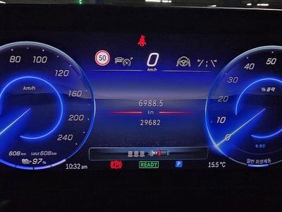 MERCEDES-BENZ EQS - 6