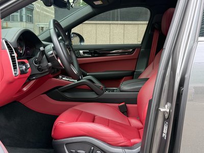 PORSCHE CAYENNE - 7