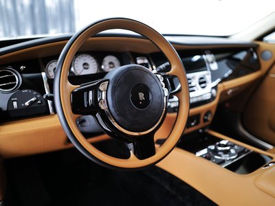 ROLLS-ROYCE WRAITH - 6