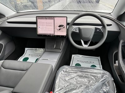 2026 Tesla MODEL 3 — миниатюра 31