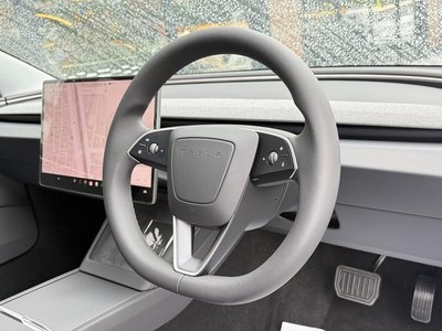2026 Tesla MODEL 3 — миниатюра 28