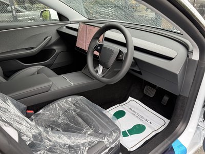 2026 Tesla MODEL 3 — миниатюра 27
