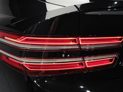 GENESIS G80 (RG3) - 10