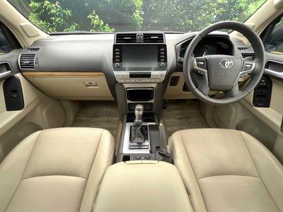 TOYOTA LAND CRUISER PRADO - 2