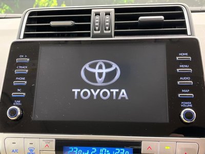 TOYOTA LAND CRUISER PRADO - 4