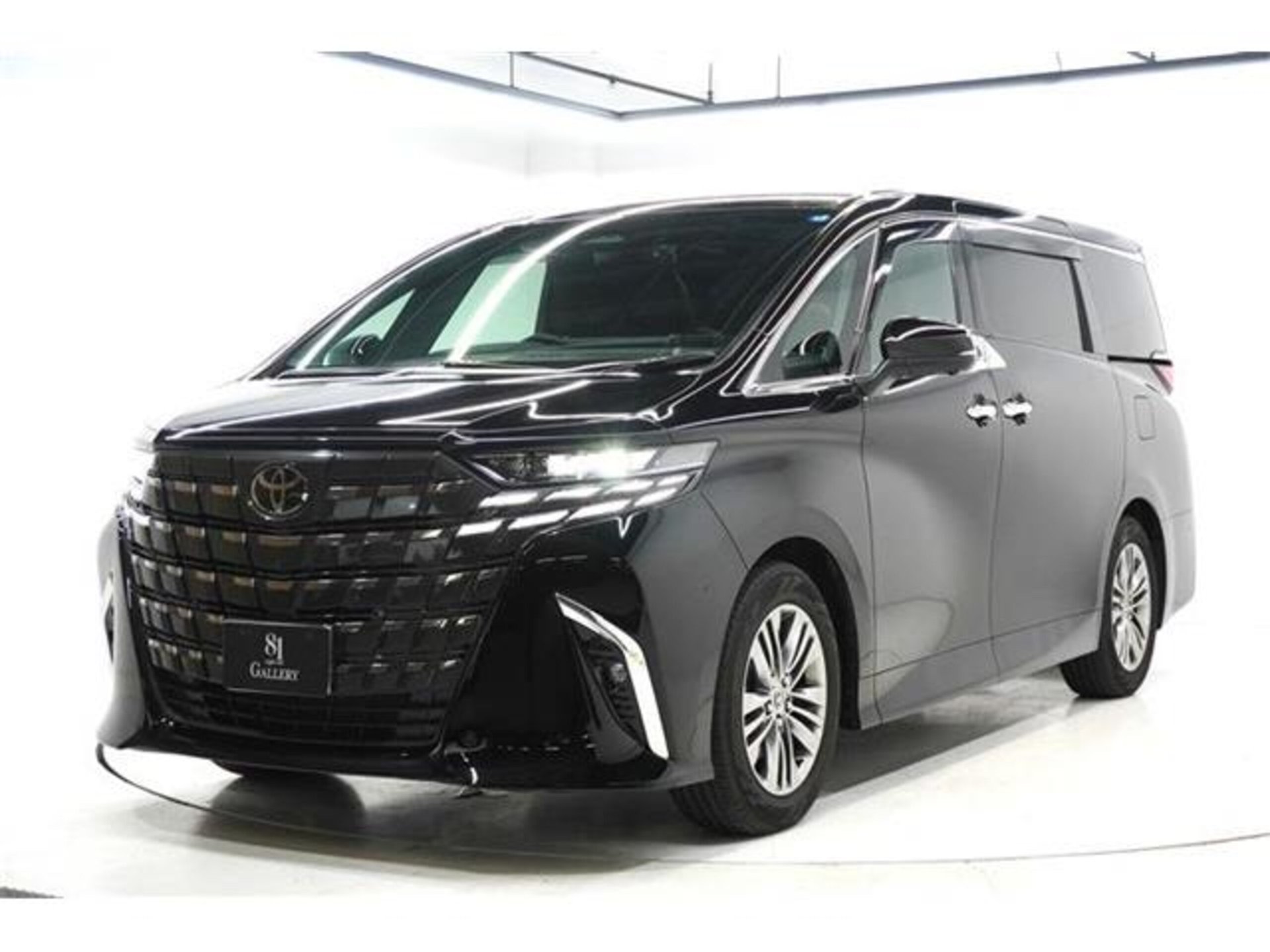 TOYOTA ALPHARD - View 1