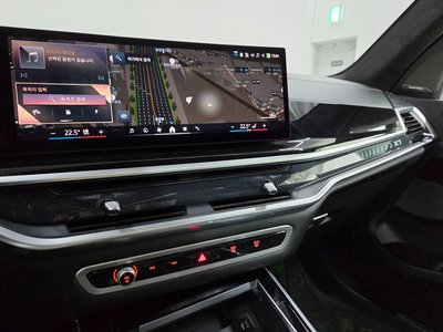 2024 BMW X7 — миниатюра 14