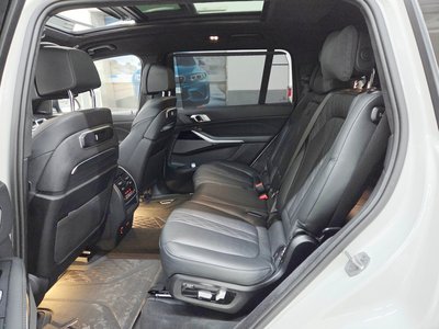 2024 BMW X7 — миниатюра 12