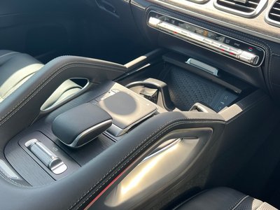 MERCEDES-BENZ GLS - 9